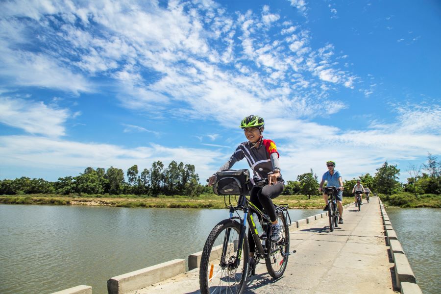 Cycling Mekong Delta Vietnam Saigon Tour 6 Days